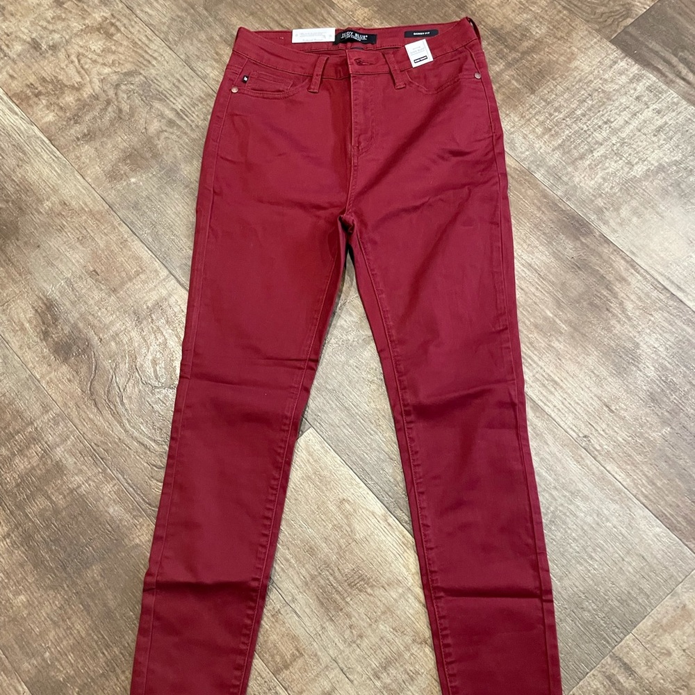 Judy Blue Skinny jeans.